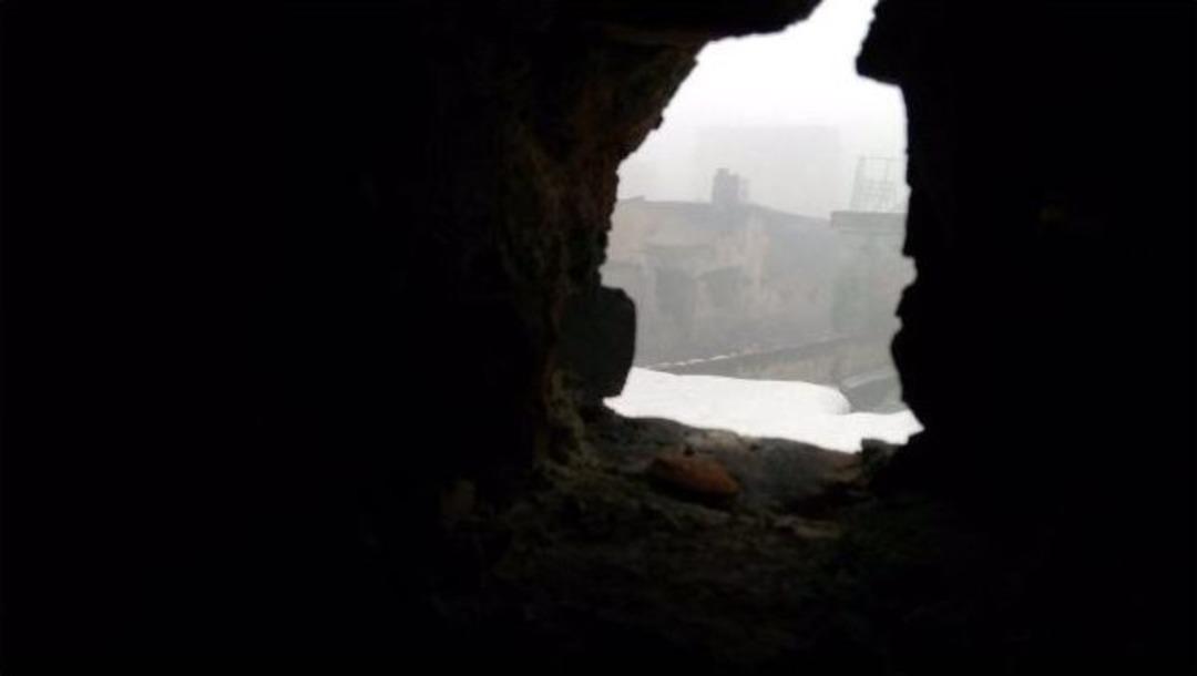 Sur&rsquo;da Bozguna Uğrayan Ter&ouml;r &Ouml;rg&uuml;t&uuml; Vatandaşların Evlerini Yakıyor