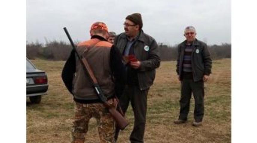 2 Ka&ccedil;ak Avcıya Para Cezası