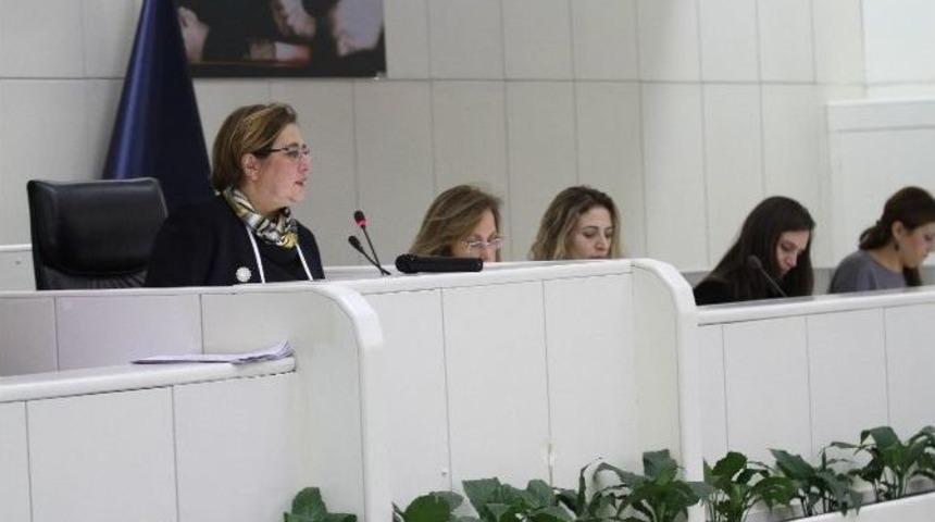 İzmir&rsquo;de 10 Ocak Gazeteciler G&uuml;n&uuml;&rsquo;ne Anlamlı A&ccedil;ılış