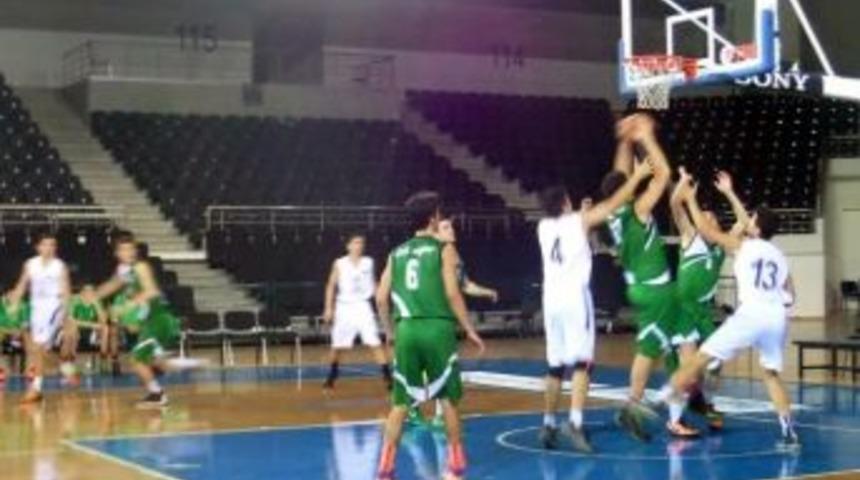 Mamak Belediyesi Dsi Gen&ccedil; Takımı, T&uuml;rk Telekom Ankara&rsquo;yı 81-77 Mağlup Etti