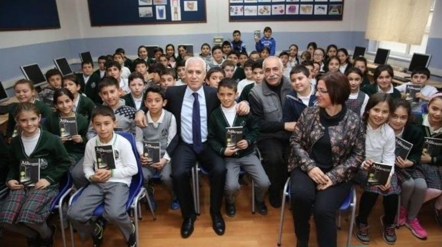 Herşey &Ccedil;ocukların Daha &Ccedil;ok Kitap Okuması İ&ccedil;in