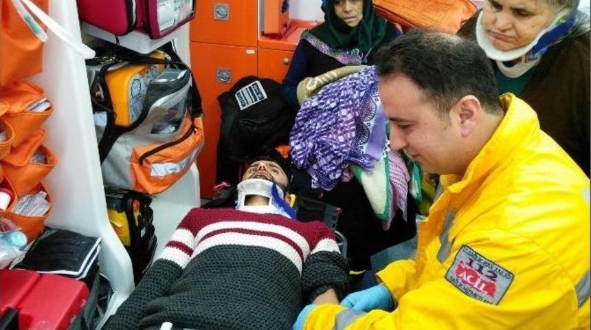 Samsun&rsquo;da Trafik Kazası: 4 Yaralı