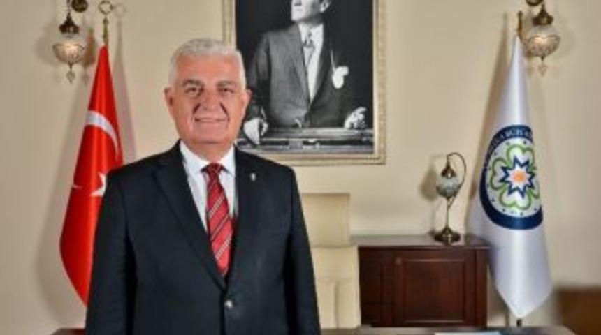 Başkan G&uuml;r&uuml;n &Ccedil;alışan Gazeteciler G&uuml;n&uuml;&rsquo;n&uuml; Kutladı