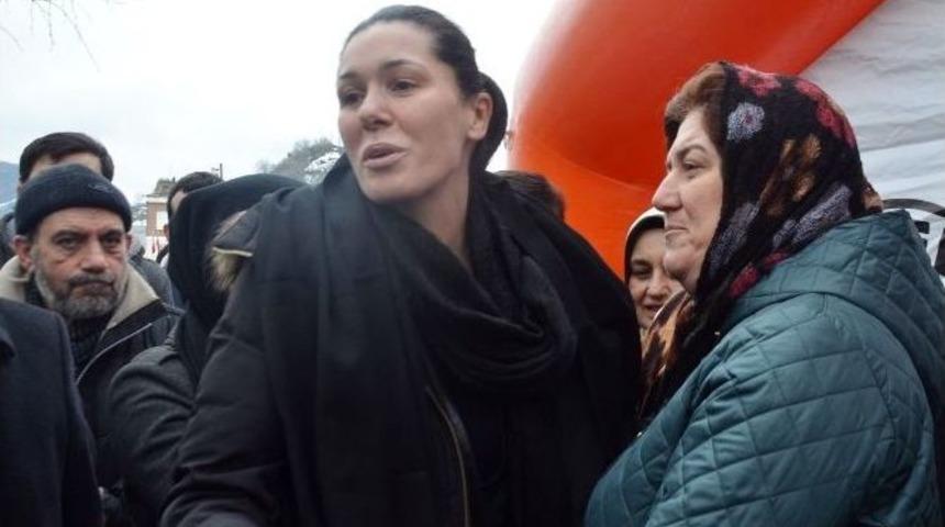 &Ccedil;iğdem Karaaslan&rsquo;ın Acı G&uuml;n&uuml;