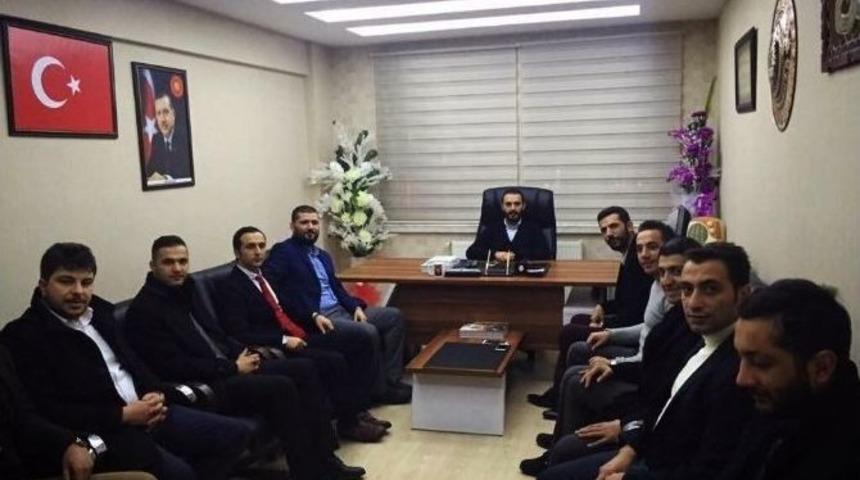 Gen&ccedil; Askon, Ak Parti Gen&ccedil;lik Kolları&rsquo;nı Ziyaret Etti