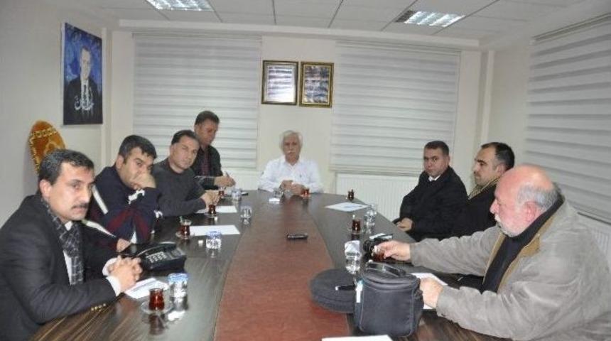 Kahta Kent Konseyi, Y&ouml;netim Kurulu &Uuml;yeleri İle Bir Araya Geldi