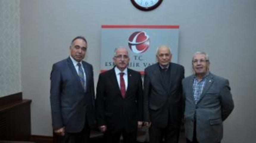 Vali Tuna&rsquo;ya Seyyit Battalgazi Vakfı&rsquo;ndan Ziyaret