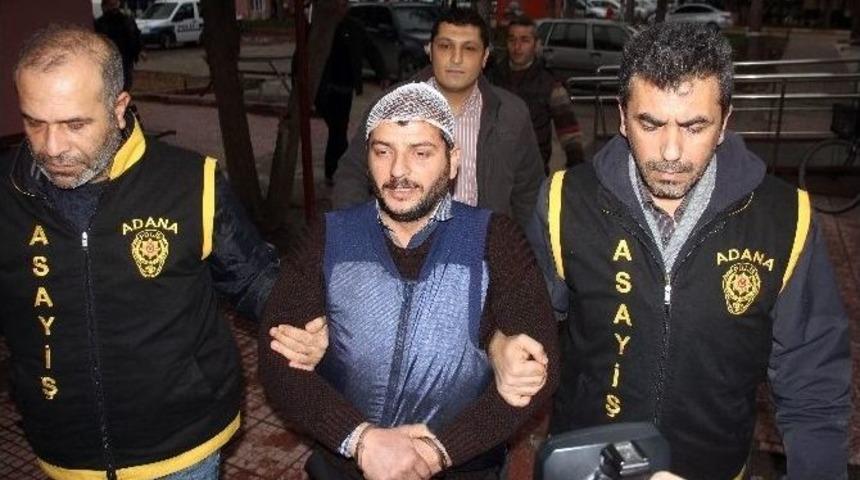Evli Kızını Ve Sevgilisini &Ouml;ld&uuml;ren Baba Adliyeye Sevk Edildi