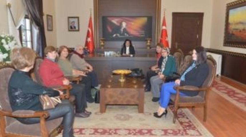 Bayan Muhtarlardan Vali Civelek&rsquo;e Ziyaret