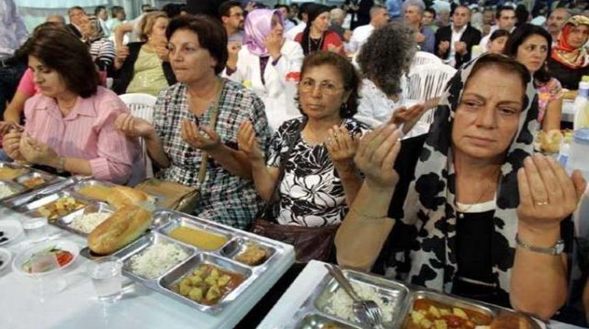 Bir g&uuml;nl&uuml;k orucun &ouml;yle sevabı var ki...