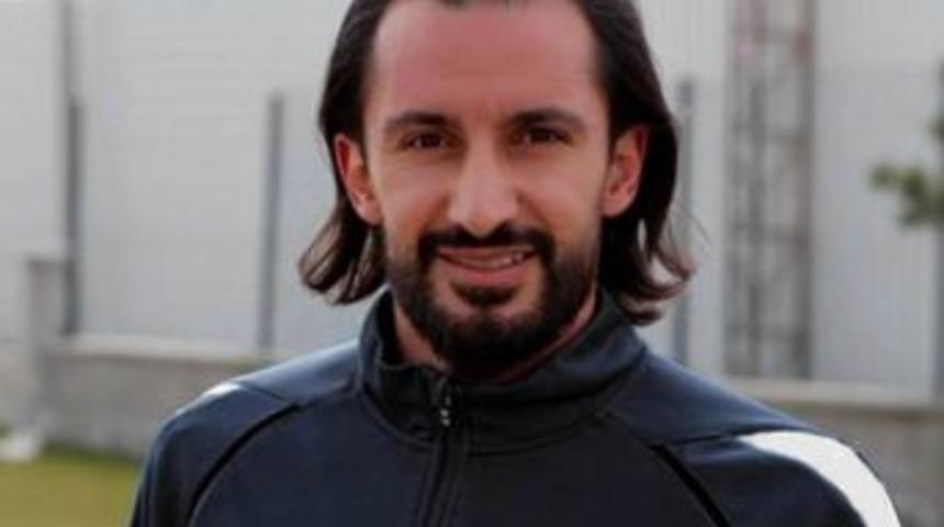 Medicana Sivasspor Hasan Kabze&rsquo;yi Kadrosuna Kattı