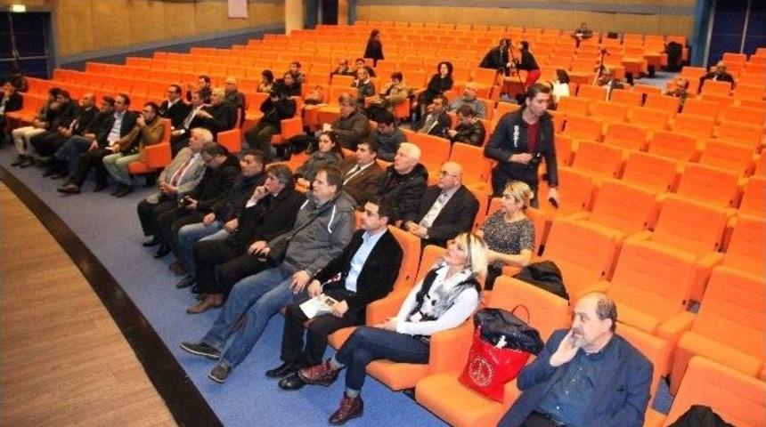 &Ccedil;olakoğlu, D&uuml;nyada Ve T&uuml;rkiye&rsquo;de Basının Gelişimini Anlattı