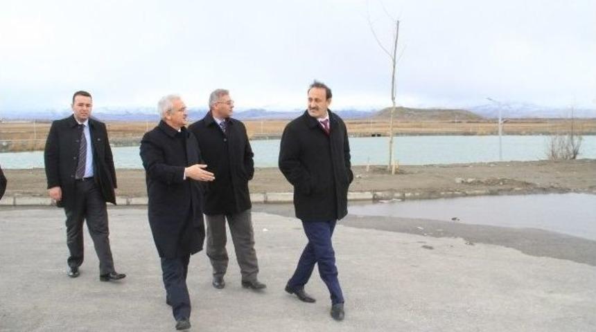 Ekşisu&rsquo;da &Ccedil;alışmalar Devam Ediyor