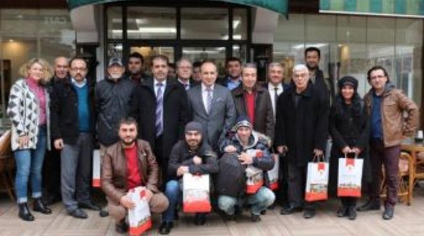 Rekt&ouml;r Orbay Gazetecilerle Buluştu