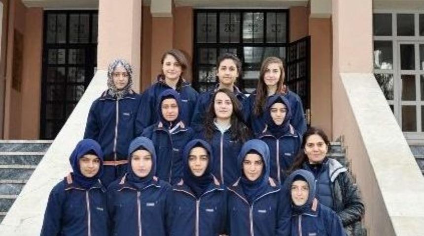 (&ouml;zel Haber) Bu Takımda Oynayan Herkes Akraba