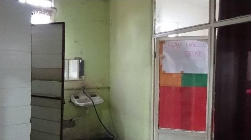 Esnafın Duyarsızlığı Engellileri Zorluyor