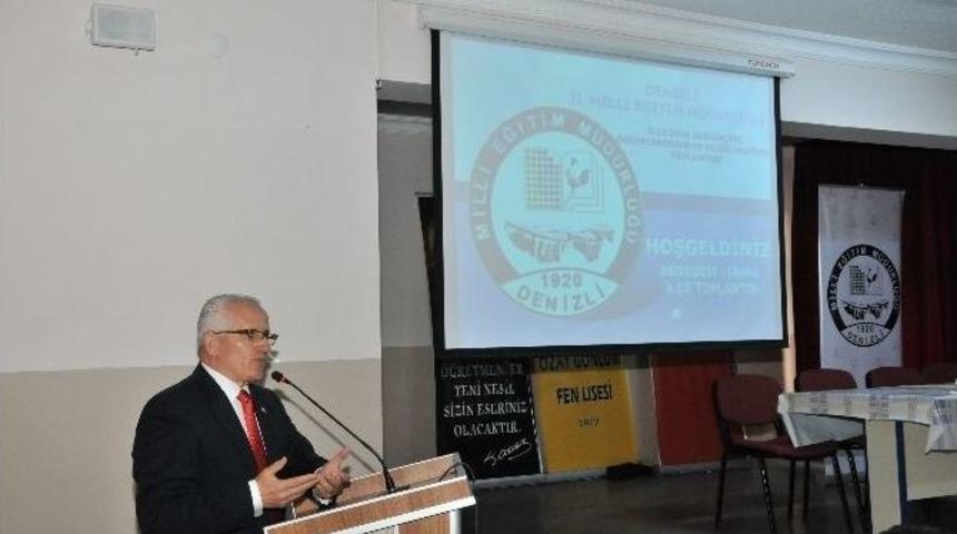 İl&ccedil;e Milli Eğitim Y&ouml;neticileri Bir Araya Geldi