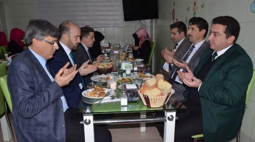 Başkan Bakıcı&rsquo;dan Kumral Abdal Kız Kur&rsquo;an Kursu&rsquo;na Ziyaret