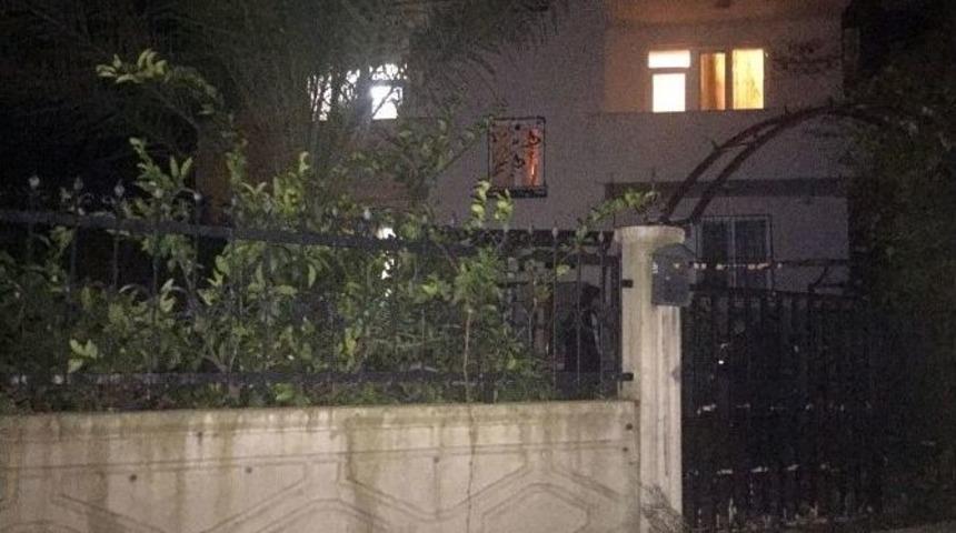 Şizofren Hastası Kadın Side&rsquo;deki Evinde &Ouml;l&uuml; Bulundu