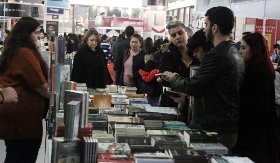 9. &Ccedil;ukurova Kitap Fuarı Yoğun Katılımla A&ccedil;ıldı