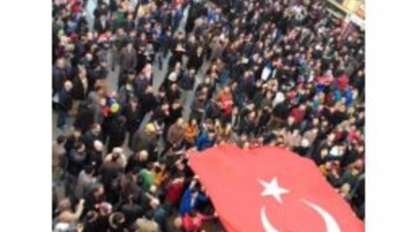 Kocaeli Şehidini On Binlerle Uğurladı