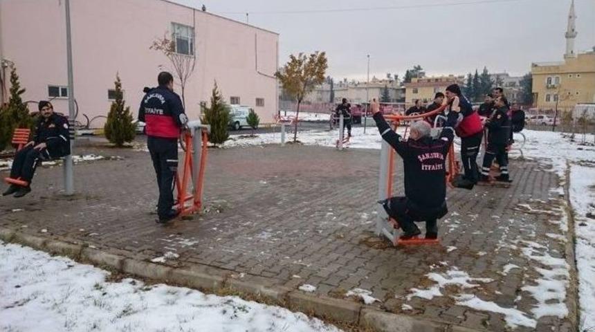 Her Sabah Spor Yaparak İşe Başlıyorlar