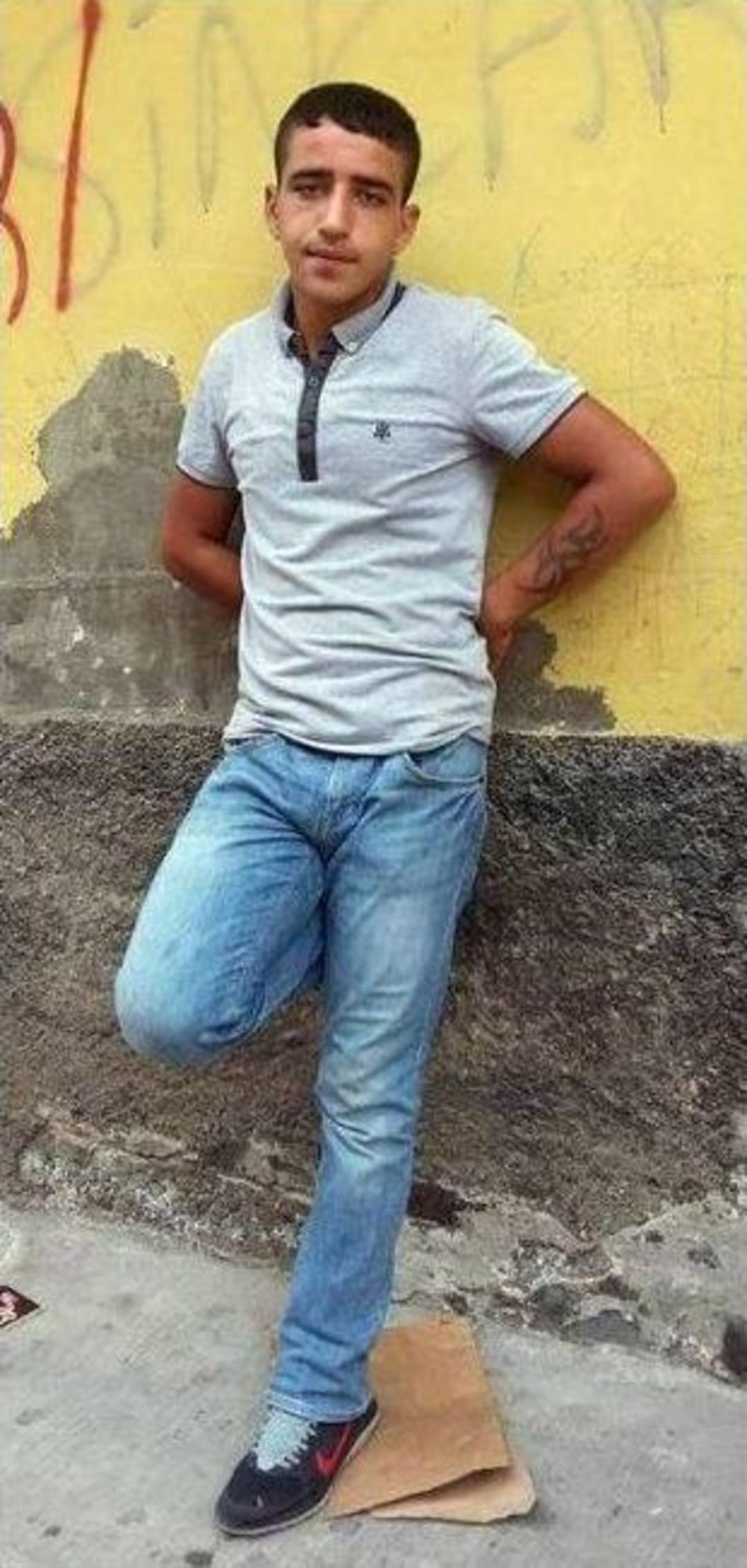 İş Yerine Girmeye &Ccedil;alışan Hırsızı &Ouml;ld&uuml;rd&uuml;