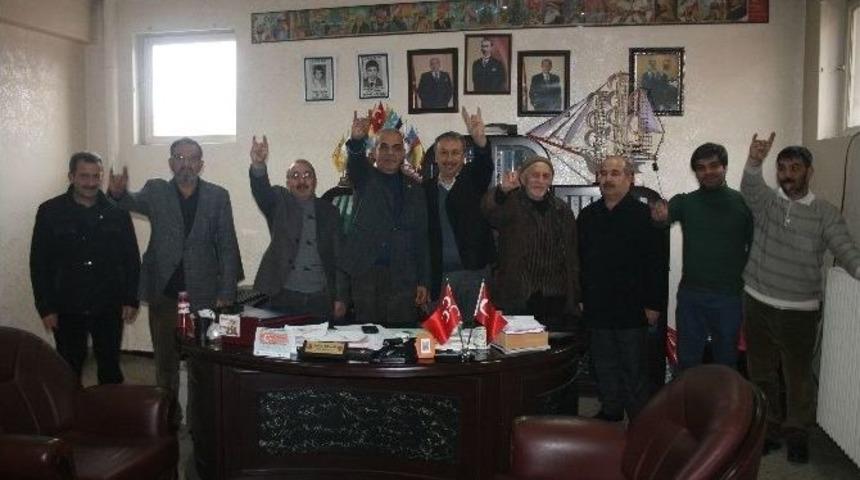 Mhp&rsquo;de 17 Kişinin İstifası Kabul Edildi