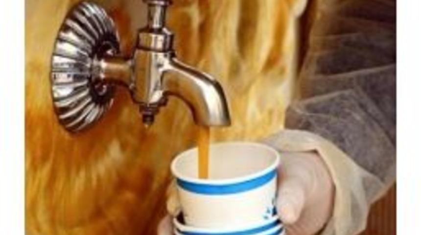 İzmit&rsquo;te Milyonlarca Kişi &Ccedil;orba İ&ccedil;ti