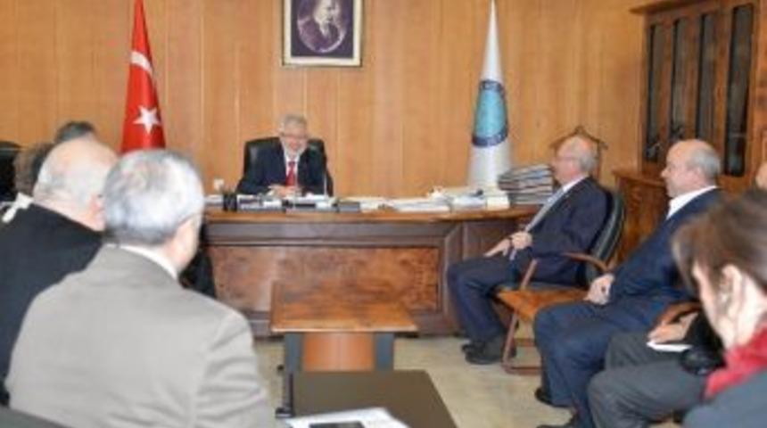 Rekt&ouml;r Ulcay: &ldquo;bursa Osb&rsquo;de Kurulacak Meslek Y&uuml;ksekokulu &Ouml;ğrencileri Sekt&ouml;re Hazırlar&rdquo;