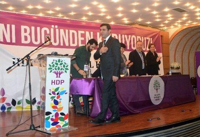 Selahattin Demirtaş: 