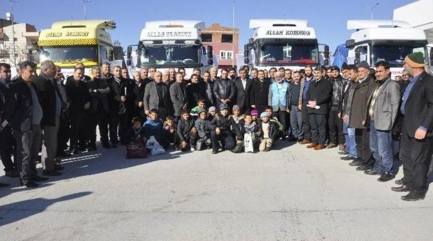 Kahta İl&ccedil;esinde İhh Yardım Tırları Yola &Ccedil;ıktı