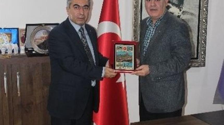 Başkan G&uuml;rel&rsquo;den Tuhafiyeciler Ve İşportacılar Odası Başkanı Şen&rsquo;e Ziyaret
