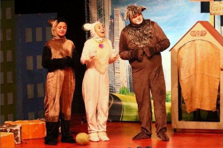 Kediler Sokağı Müzikali, Eyüplü Çocuklarla Buluştu G4