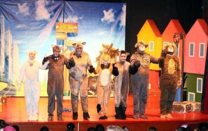 Kediler Sokağı Müzikali, Eyüplü Çocuklarla Buluştu G5