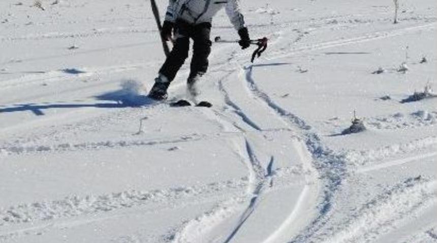 Elazığ&rsquo;da Kayak Keyfi Başladı