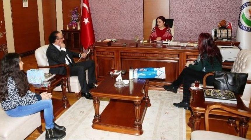 Asimder&rsquo;den Rekt&ouml;r Attar&rsquo;a Ziyaret