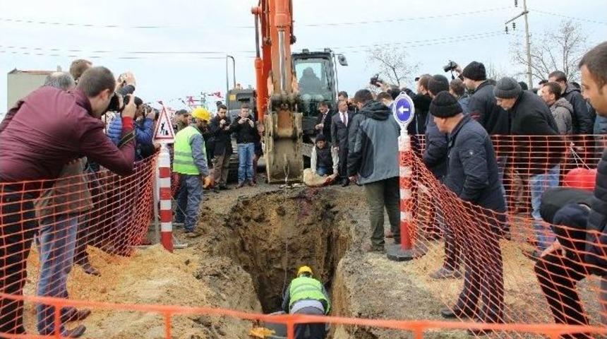 Ergene Kanalizasyon Ve Yağmur Suyu İnşaatının Temeli T&ouml;renle Atıldı