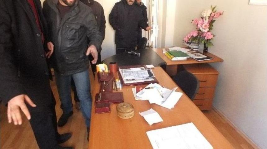 Malazgirt&rsquo;te Ter&ouml;r Operasyonunda 9 Kişi G&ouml;zaltına Alındı