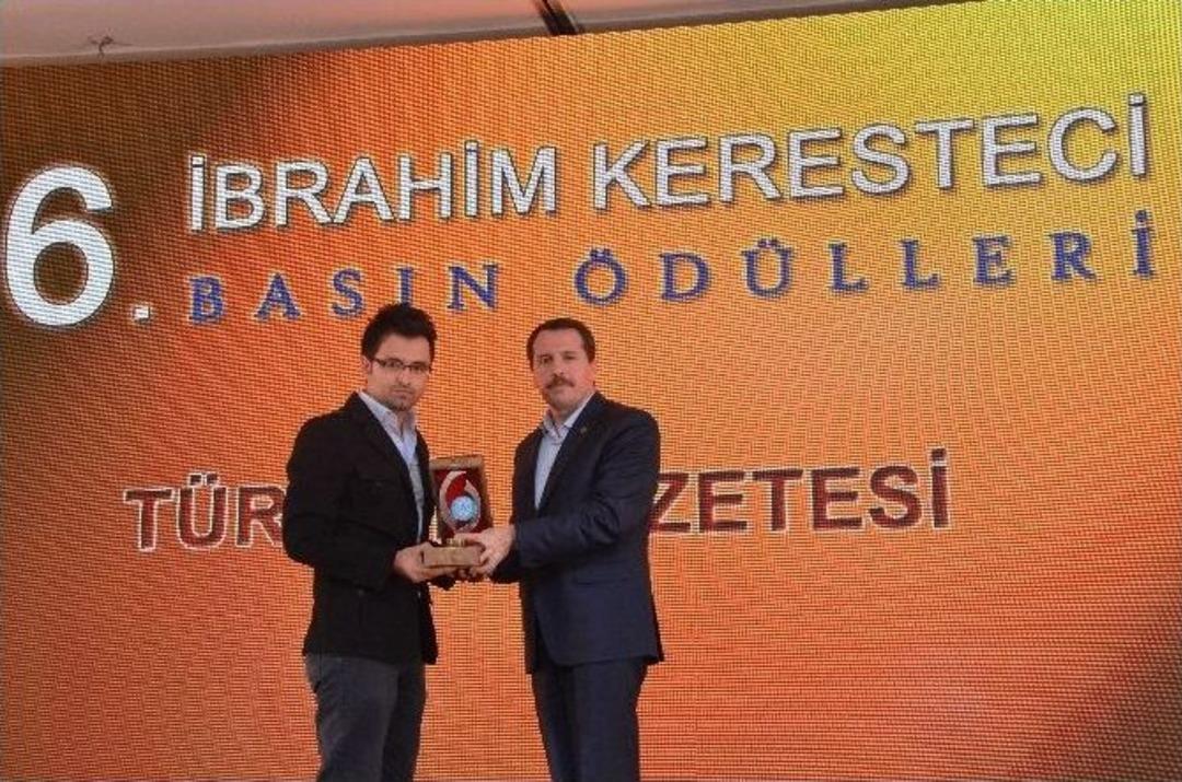 İhlas Grubuna &Uuml;&ccedil; Farklı Dalda &Uuml;&ccedil; Ayrı &Ouml;d&uuml;l