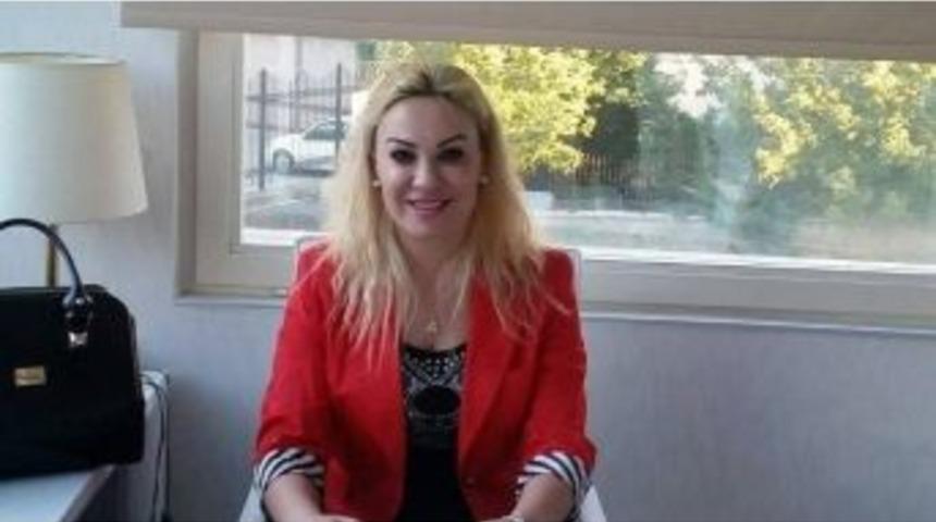 İş Kadını U&ccedil;ar, 10 Ocak &Ccedil;alışan Gazeteciler G&uuml;n&uuml;n&uuml; Kutladı