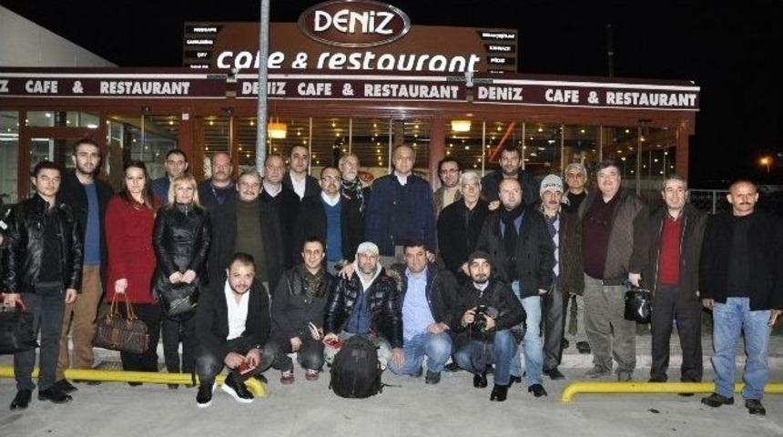 Başkan &Uuml;&ccedil;ok, Gazetecilerle Buluştu