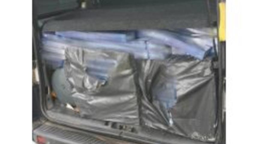 Sigara Ka&ccedil;ak&ccedil;ılarına Operasyon