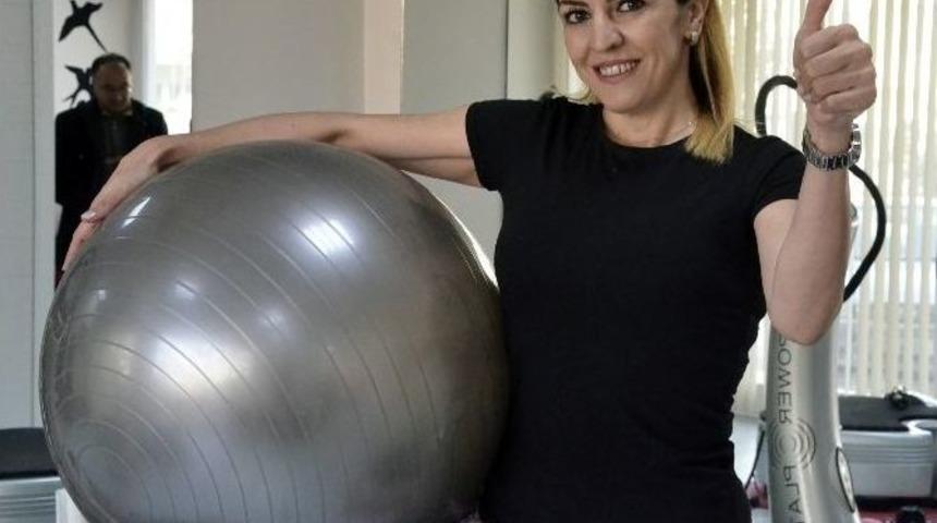 Dokuz Ayda 60 Kilo Verdi