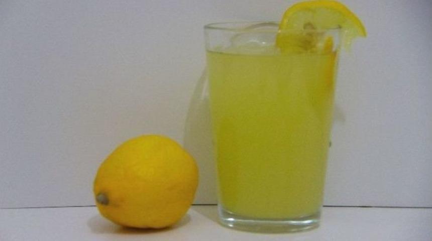 V&uuml;cut Direncinin &Ccedil;aresi Limonata