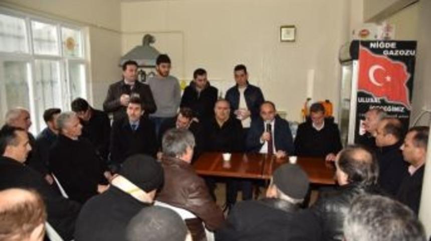 Başkan &Uuml;z&uuml;lmez, Mahalle Gezilerine Devam Ediyor