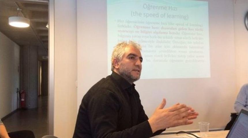 Sa&uuml;&rsquo;de S&ouml;zc&uuml;k Ve Kavram &Ouml;ğretimi