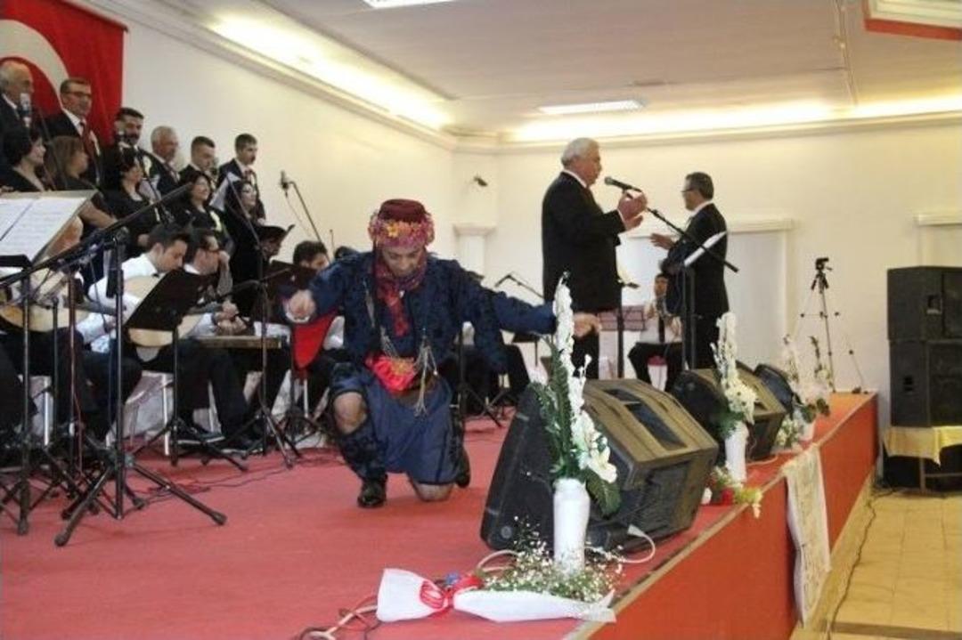 Sarıg&ouml;l Belediyesi Tsm Korosu B&uuml;y&uuml;ledi