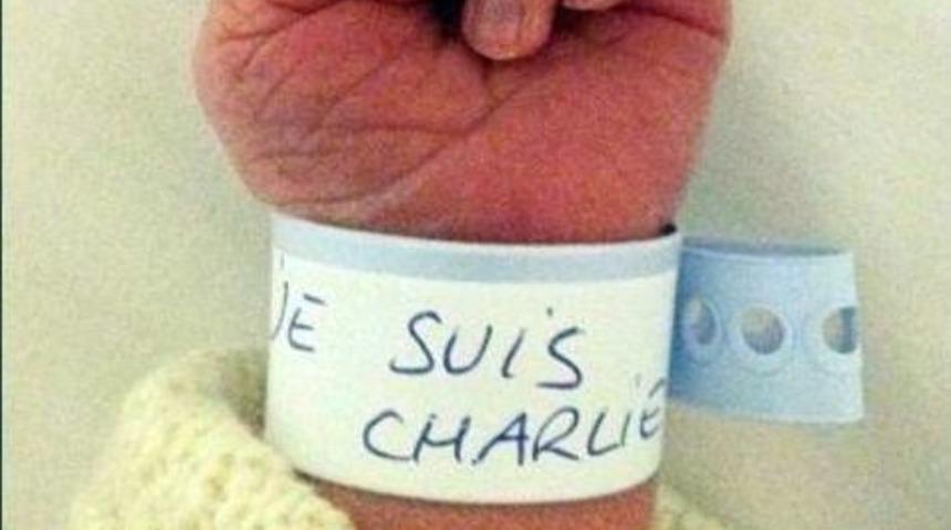 (&ouml;zel Haber) &rsquo;on Est Tous Paris&rsquo; İsimli Vir&uuml;s T&uuml;m Hızıyla Yayılıyor