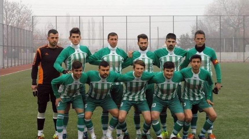 Gen&ccedil; Futbolcunun Kahreden &Ouml;l&uuml;m&uuml;